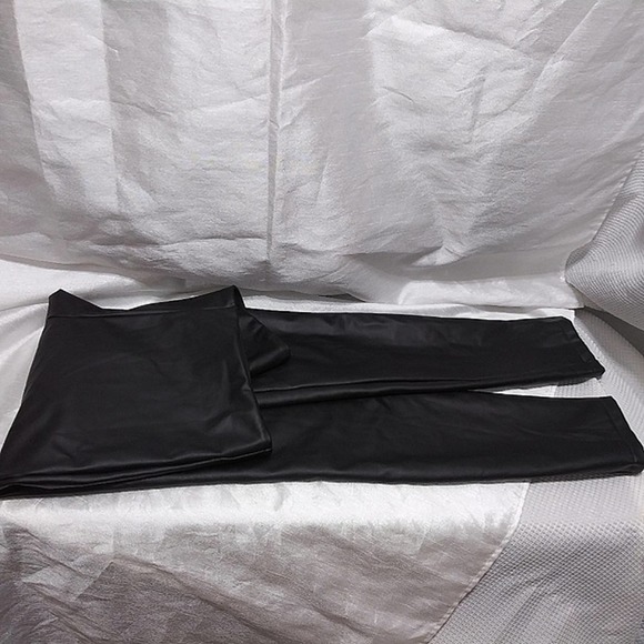 Smooth Fitting BLACK Vegan Leather PANTS L by A NEW DAY - Picture 8 of 11